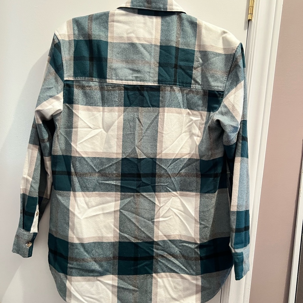 Abercrombie & Fitch Green and White Plaid Button Down Shirt - Picture 2 of 2